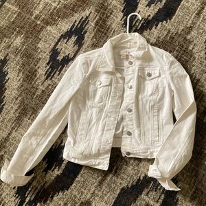 White cropped denim jacket
